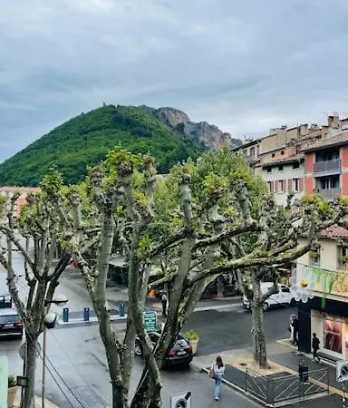 Mistral - Acenseur - Centre-ville