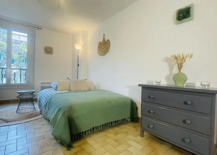 Mistral - Acenseur - Centre-ville Apartment *